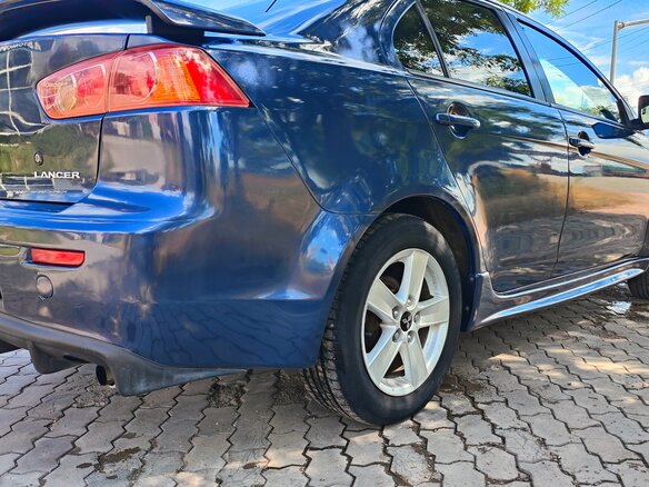 2008 Mitsubishi Lancer X, синий, 1000000 рублей - вид 10