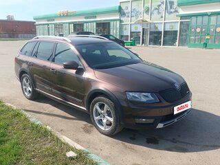 2015 Skoda Octavia Scout III (A7), коричневый, 1600000 рублей, вид 3
