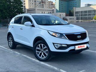 2015 Kia Sportage III Рестайлинг, белый, 1750000 рублей, вид 1