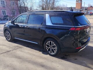 2021 Kia Carnival IV, чёрный, 4600000 рублей, вид 4
