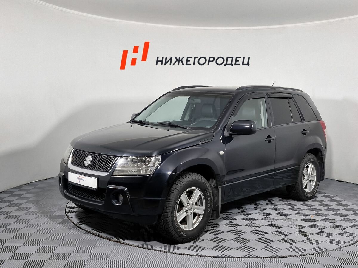 Открыть фотографии: Suzuki Grand Vitara II