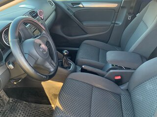 2010 Volkswagen Golf VI, серый, 710000 рублей, вид 3