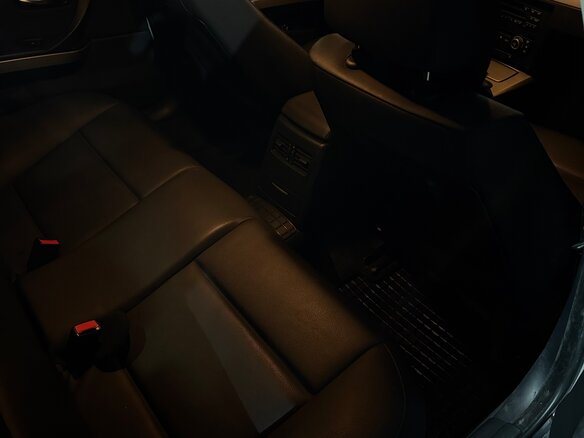 2007 BMW 3 серии 320i V (E90/E91/E92/E93), серебристый, 800000 рублей - вид 15