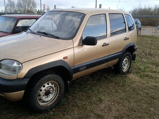 2004 Chevrolet Niva I, бежевый, 260000 рублей, вид 3