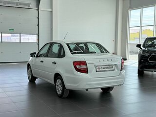 2020 Lada (ВАЗ) Granta I Рестайлинг, белый, 550000 рублей, вид 2
