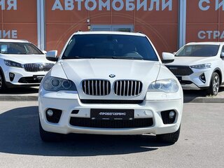 2010 BMW X5 50i II (E70) Рестайлинг, белый, 1635000 рублей, вид 2