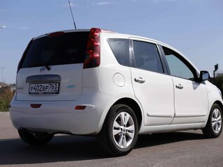 2011 Nissan Note I Рестайлинг, белый, 680000 рублей, вид 5