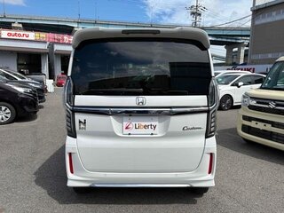 2023 Honda N-BOX II Рестайлинг, белый, 721084 рублей, вид 3
