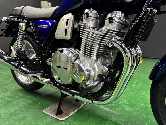 2021 Honda CB 1100, синий, 1450000 рублей - вид 18