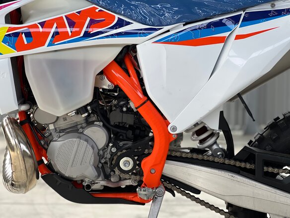 2021 KTM 250 EXC, белый - вид 13