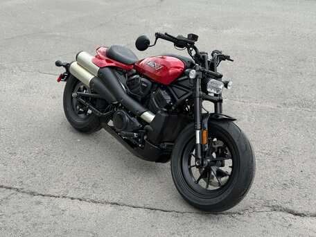 2025 Harley-Davidson Sportster S, красный, 1550000 рублей, вид 2