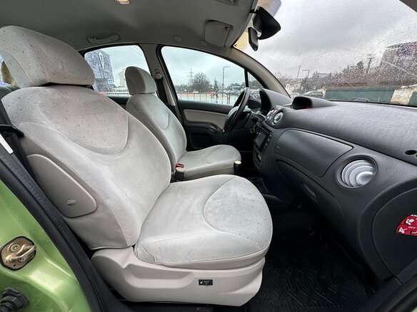 2004 Citroen C3 I, зелёный, 447000 рублей - вид 19
