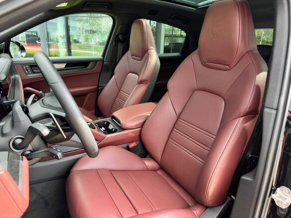 2026 Porsche Cayenne Coupé III Рестайлинг, чёрный - вид 17