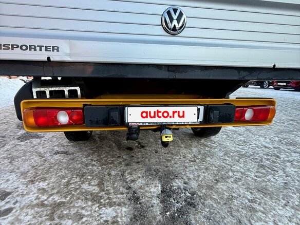 2019 Volkswagen Transporter, жёлтый, 3845000 рублей - вид 5
