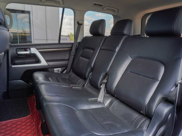 2015 Toyota Land Cruiser 200 Series Рестайлинг 2, чёрный, 5033000 рублей - вид 15