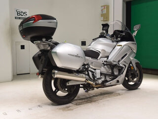 2017 Yamaha FJR1300, серебристый, 990000 рублей, вид 5