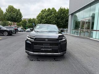 2026 Toyota RAV4 VI (XA60), чёрный, 4234555 рублей, вид 3