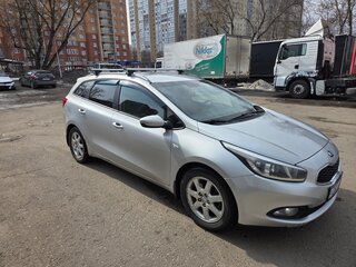 2013 Kia Ceed II, серебристый, 750000 рублей, вид 3