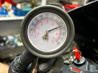 2002 Yamaha YZF-R1, чёрный, 380000 рублей, вид 2