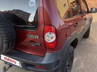 2013 Chevrolet Niva I Рестайлинг, красный, 550000 рублей, вид 3