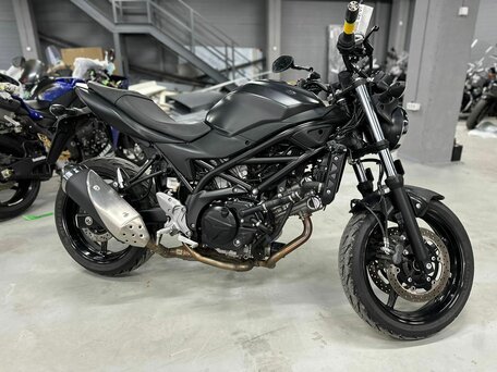 2016 Suzuki SV 650, серый, 555000 рублей, вид 1