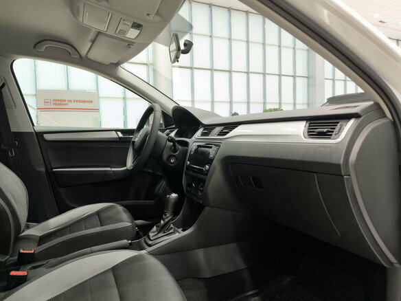 2019 Skoda Rapid I Рестайлинг, белый, 1299000 рублей - вид 10