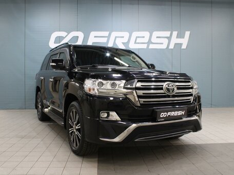 Toyota Land Cruiser 200 Series Рестайлинг 2