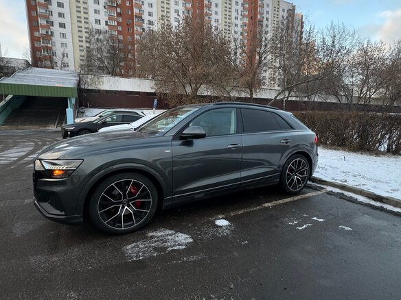 2020 Audi Q8 55 TFSI I (4M), серый - вид 6