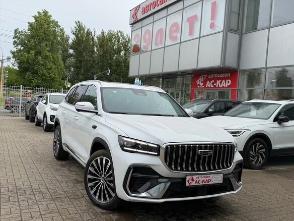2025 Geely Monjaro (Xingyue L) I Рестайлинг 2 (China Market), белый - вид 4