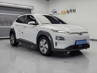 2020 Hyundai Kona I, белый, 2110000 рублей, вид 3