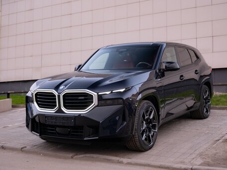 2024 BMW XM 50e, чёрный, 13900000 рублей, вид 4