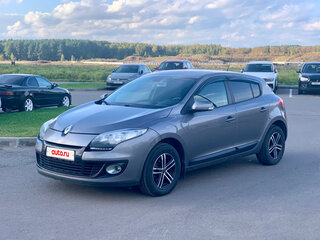 2012 Renault Megane III Рестайлинг, серый, 700000 рублей, вид 1