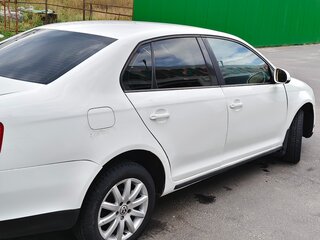 2009 Volkswagen Jetta V, белый, 580000 рублей, вид 5
