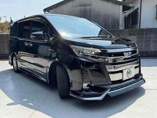2021 Toyota Noah III (R80) Рестайлинг, чёрный, 1755017 рублей, вид 5