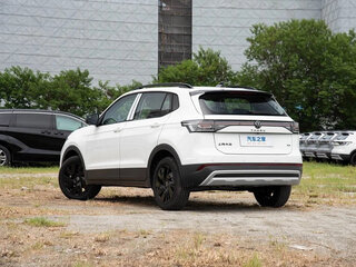 2026 Volkswagen Tharu XR, белый, 1500100 рублей, вид 5