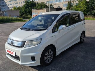 2012 Honda Freed I Рестайлинг, белый, 1050000 рублей, вид 1
