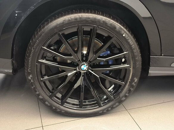2025 BMW X6 40d III (G06) Рестайлинг, чёрный, 17600000 рублей - вид 5