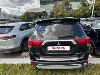 2019 Mitsubishi Outlander III Рестайлинг 3, чёрный, 2600000 рублей, вид 5