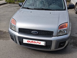 2008 Ford Fusion I Рестайлинг, серебристый, 400000 рублей, вид 1