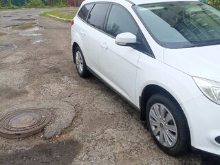 2015 Ford Focus III, белый, 830000 рублей, вид 3