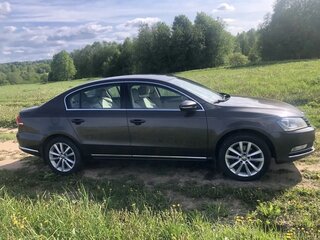 2011 Volkswagen Passat B7, коричневый, 730000 рублей, вид 3