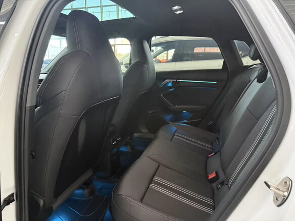 2023 Audi A3 Sportback 35 TFSI IV (8Y), белый, 1980500 рублей - вид 20