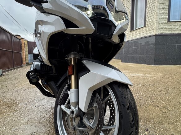 2021 BMW R 1250 RT, белый, 2230000 рублей - вид 25