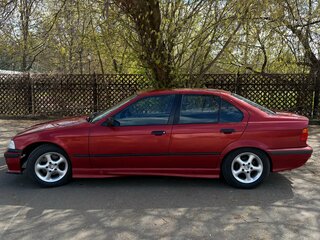 1994 BMW 3 серии 318i III (E36), красный, 380000 рублей, вид 2