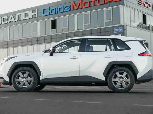 2026 Toyota RAV4 VI (XA60), белый, 4090000 рублей - вид 7