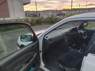1997 Toyota Corona IX (T190), белый, 420000 рублей, вид 3