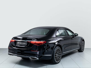 2025 Mercedes-Benz S-Класс 450 Long 4MATIC VII (W223), чёрный, 15400000 рублей, вид 4