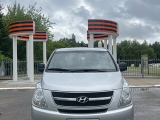 2010 Hyundai H-1 6-speed II, серебристый, 1250000 рублей, вид 2