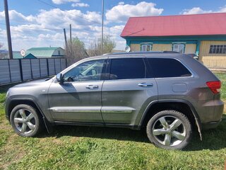 2012 Jeep Grand Cherokee IV (WK2), серебристый, 1900000 рублей, вид 2
