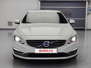 2015 Volvo S60 II Рестайлинг, белый, 1140010 рублей, вид 2